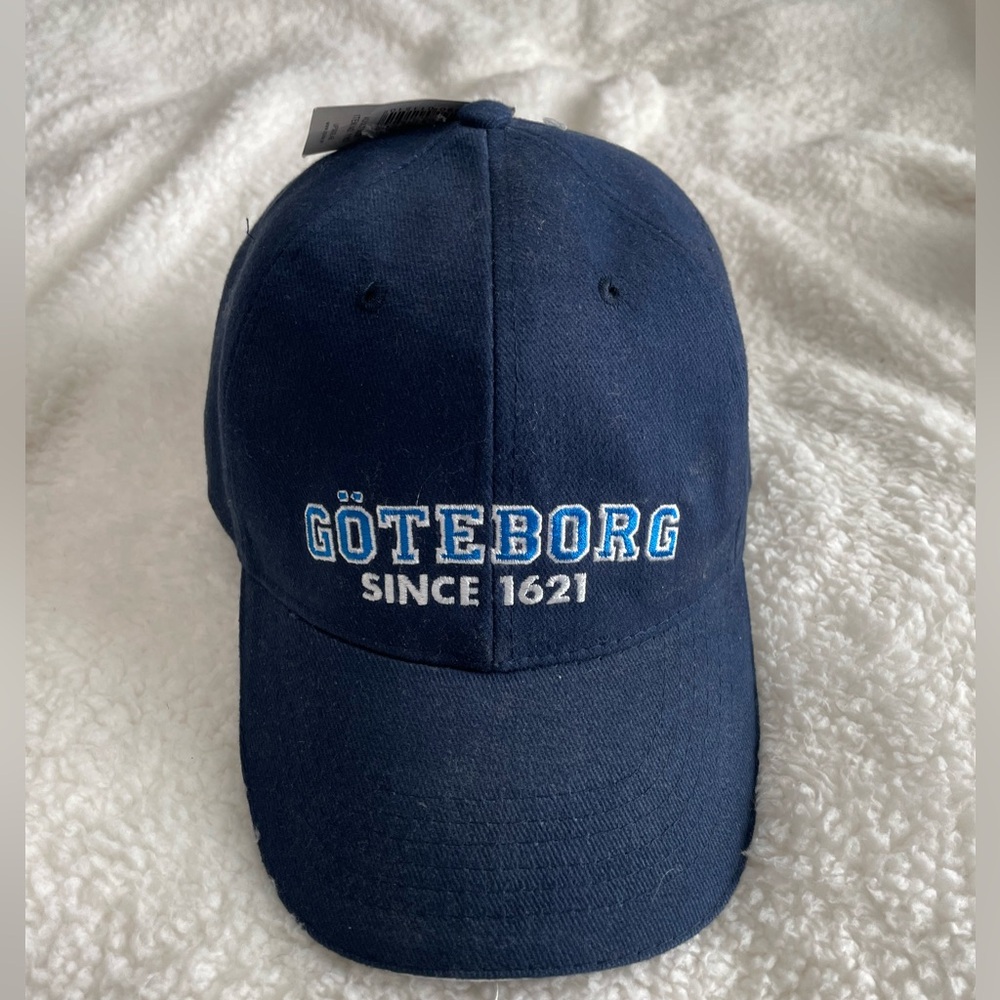 Gothenburg Sweden Hat - Picture 2 of 7